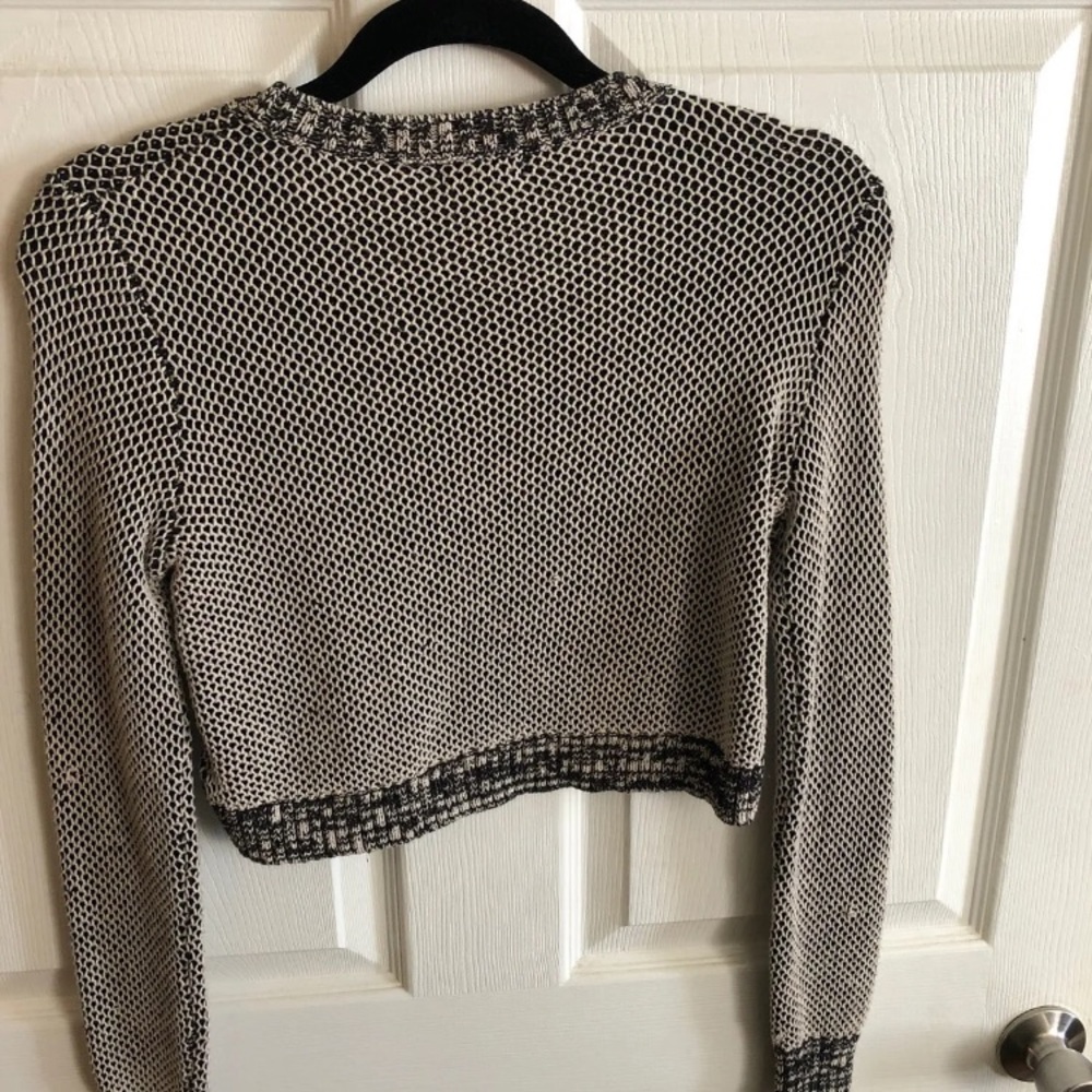 Silence & Noise long sleeve crop top